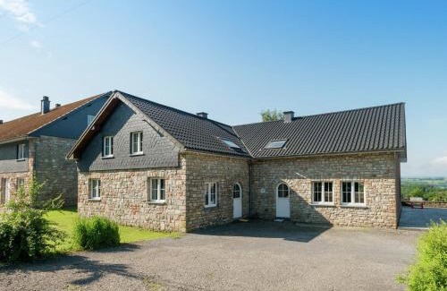 Walk Casa | Spacious Holiday Home in Chodes with Sauna