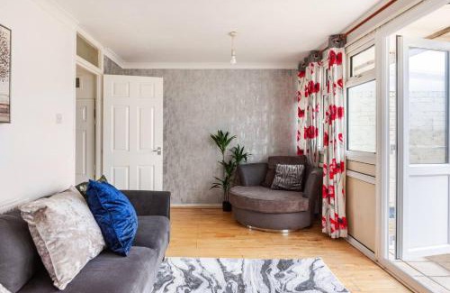 Waltham Cross Apartamento | Spacious Home by Lee Valley Rafting Waltham Cross