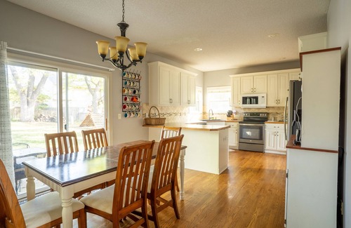 New Century Casa | Spacious home for family fun or groups. - No cleaning fee -