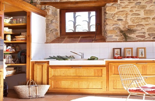 Navata Villa | Espaciosa casa en Navata