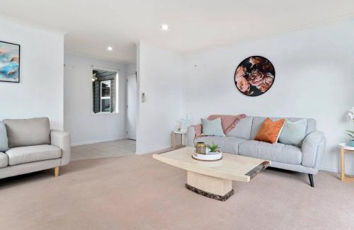 Tauranga Casa | Spacious home on landing drive