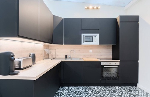 Roubaix Casa | Spacious house 11 bedrooms 8 bathrooms 22 people.