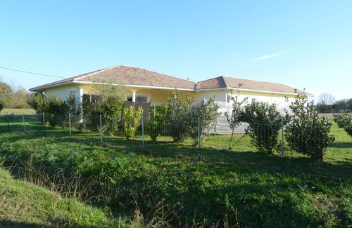 Biarrotte Casa | Amplia casa: 180m2 habitables, gran confort en una zona tranquila con piscina.