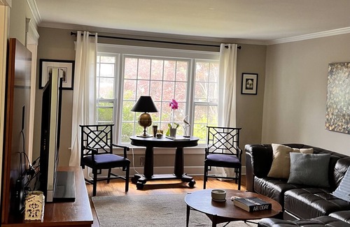 Tarrytown Casa | Spacious Hudson Rivertown home in Tarrytown, NY, 8 guests, sleeps 10