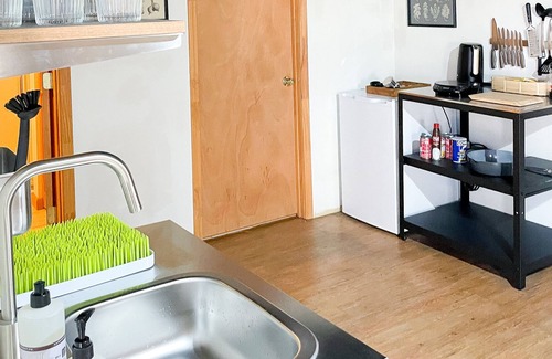 St. Robert Casa | Spacious industrial basement mins to post.