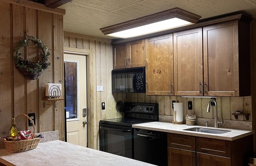 Pine Mountain Chalet De Esquí | Amplio Chalet frente al lago cerca de Callaway Gardens (1 milla) y Roosevelt State Park