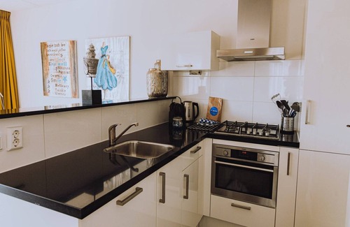 Municipality of Uitgeest Apartamento | Amplio refugio junto al lago