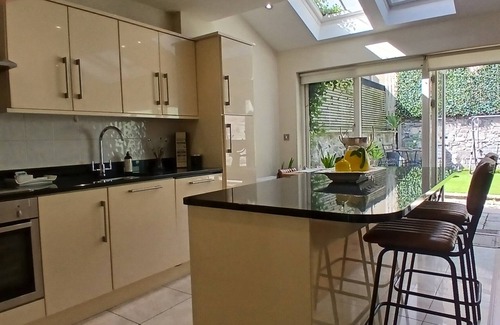 Stoneybatter Casa | Spacious, LightFilled 3BD Home Beside Phoenix Park