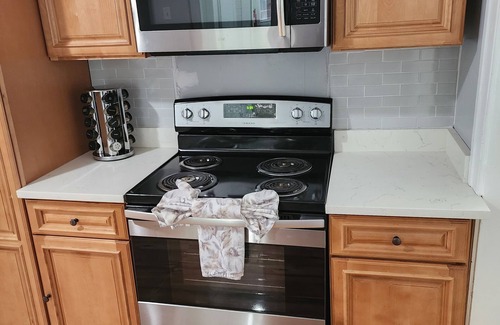 Worcester Casa | Spacious luxury 3 bedroom apartment