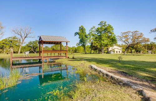 Madisonville Casa | Spacious Madisonville Estate with Grill and Pond Views