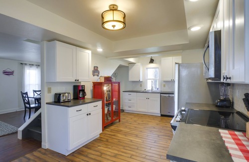 Greenfield Casa | Spacious Missouri Vacation Rental w/ Fire Pit!