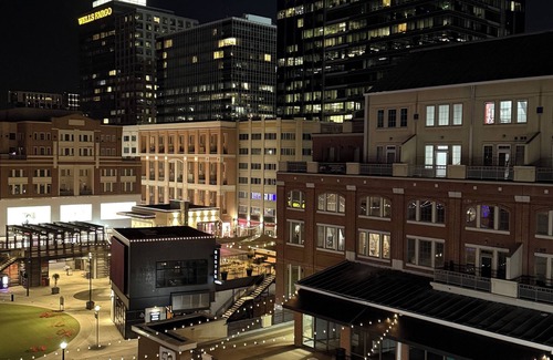 Atlantic Station Area Condominio | Spacious Modern Escape in Atlantic Station