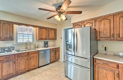 Rural Hill Casa | Spacious Mt Juliet Home w/ 1 Acre Yard!