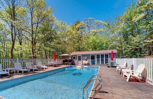 Searsport Casa | Spacious multi-level house with pool, gas grill, patio, deck, and washer/dryer
