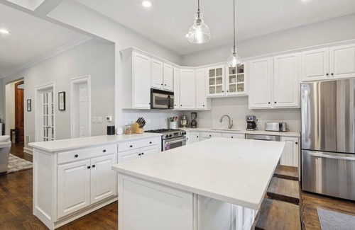 Sheffield Neighbors Casa | Spacious Newly Renovated Home in Lincoln Park w/ Outdoor Living & Dining Area!