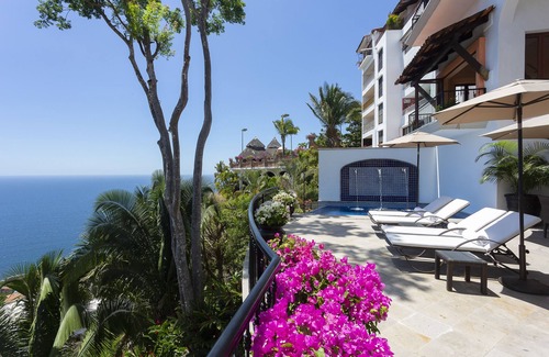 Conchas Chinas Villa | Magnífica Villa w / inigualables de lujo / Vistas, a 5 minutos de la ciudad, Gourmet Chef, Personal
