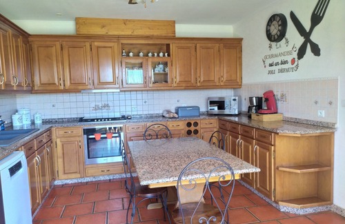 Liorac-sur-Louyre Casa | Casa grande y espaciosa en Perigord para 15 personas con piscina
