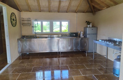 Liorac-sur-Louyre Casa | Casa grande y espaciosa en Perigord para 15 personas con piscina