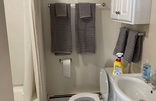 East Haven  Rutland County Apartamento | Spacious, private, renovated!