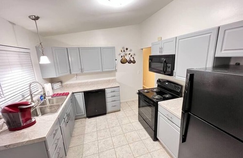 Parkdale Casa | Spacious Ranch Quiet Area 20 Min to Kings Island