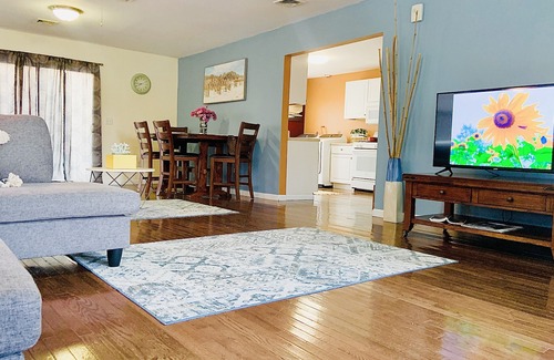Beach Haven West Casa | Spacious romantic house on the water & just minutes from Ship Bottom Beach 🏖