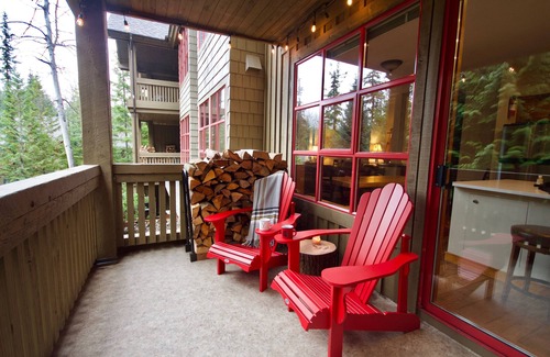 Blackcomb Casa | Retiro espacioso de Whistler rústico en el bosque