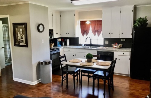 Little Rock Casa | Espacios separados separados