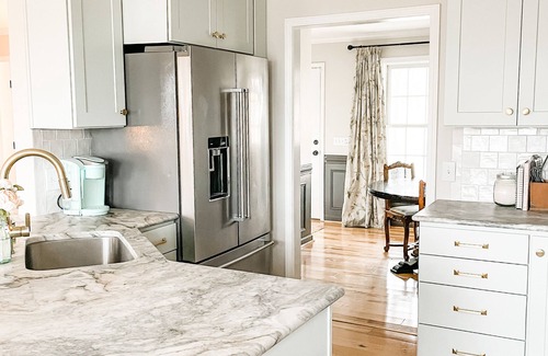 Blacksburg Casa | Spacious, serene retreat near downtown Blacksburg with privacy, outdoor beauty, and modern comfort