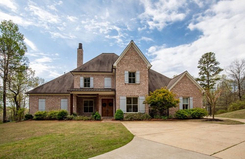 Oxford Casa | Spacious, serene retreat perfect for Oxford visits New listing!!