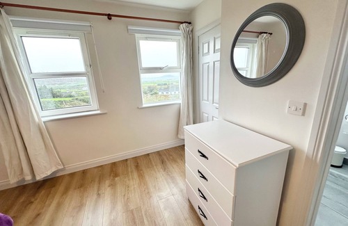 Malin Casa | Spacious & Stylish 5-Bedroom Home with Stunning Views in Malin Head: Drim