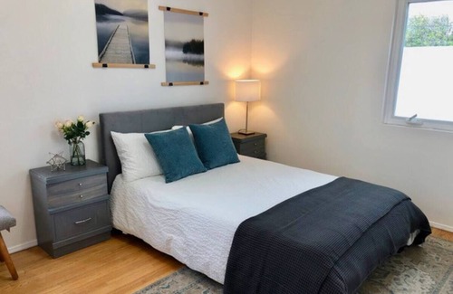 Old Town Apartamento | Spacious Sunny Bright Private Apartment