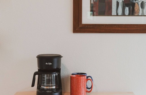 Vandenberg Village Condominio | Spacious three bedroom Vandenberg Village condo in Santa Barbara's wine country