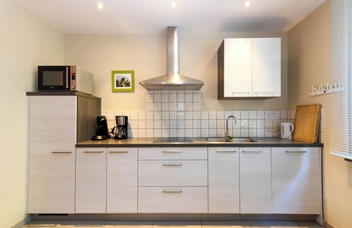 Nieuwpoort Casa | Spacious town house at canal with garden