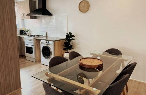 Yarrawonga Casa | Spacious Unit in Convenient Location