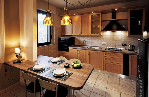 San Giovanni Rotondo Apartamento | Spacious Vintage Style Apartment, family and pet friendly