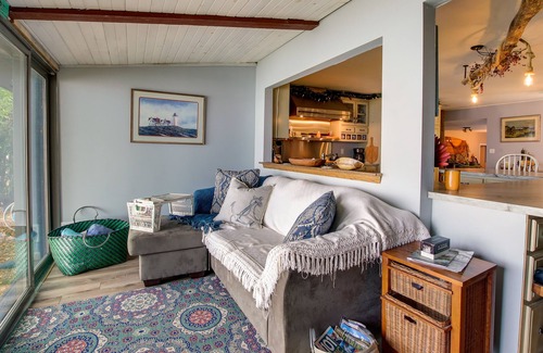 Green Bay Casa | Spacious Waterfront Retreat Near UW-Green Bay