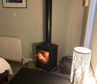 Spalding Apartamento | SPALDING - Self Contained Studio Double - An extra single bed can be provided