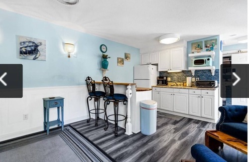 Ocean Ridge Cabaña | SPECIAL‼️ COASTAL COTTAGE SLEEPS 4 SWIMMING, FISHING, TURTLE TOURS, GOLF, BIKING