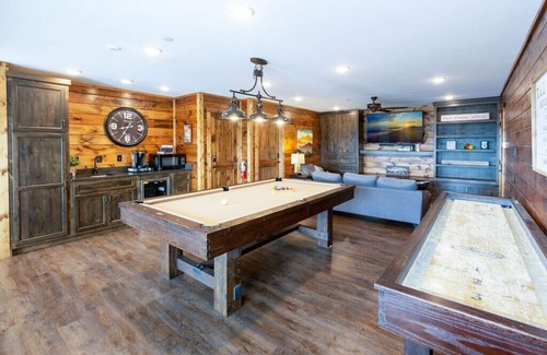 Gatlinburg Cabina | Not just a Stay - A Family Escape in the Smokies!