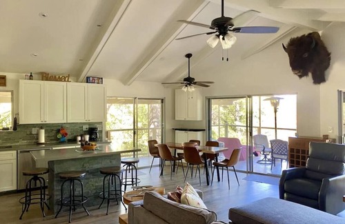 Lakehead Casa | Special $ Now - Awesome Lake Views - Single Floor - Shasta Lakeshore Retreat #5