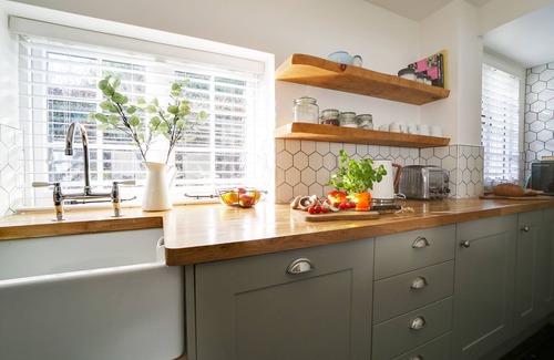 Marlborough Cabaña | Special Offer-looking for a 2 night break? Bell Cottage, St Teath, sleeps 4+dogs