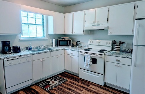 Calhoun Casa | Special rates through the end of the year