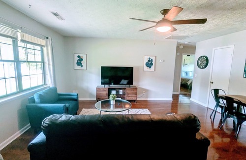 Calhoun Casa | Special rates through the end of the year