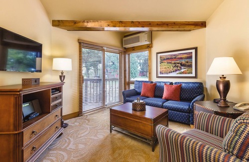 Hanover Complejo | Tiendas especializadas, boutiques, galerías y restaurantes.