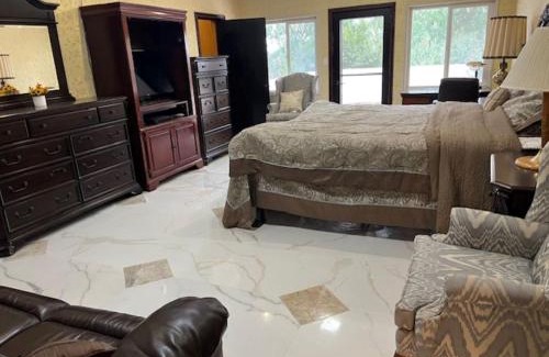 Kimber - Gomes Villa | Specious 6000 sf privat gated villa with View