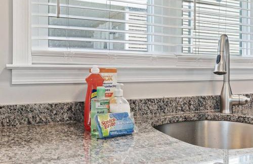 Brigantine Casa | Spectacular 3 BR Condo One Block to the Beach