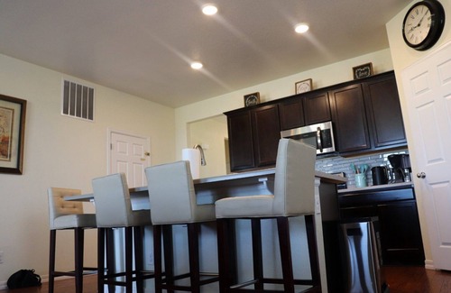 Dupont Casa | Spectacular back side patio open space and mountain view close to the costco