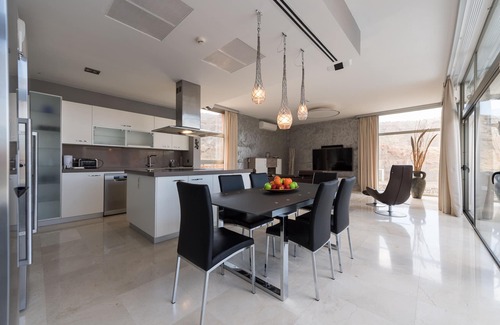Mogan Chalet De Esquí | Espectacular casa con piscina privada climatizada en paraíso