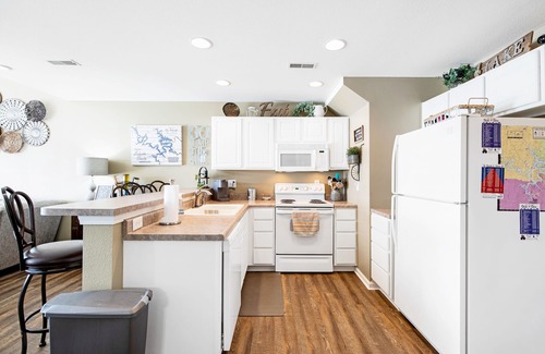 Kaiser Condominio | Spectacular Lake and Wildlife Views!