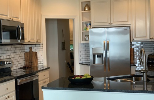 Littleton Casa | ¡NUEVO LISTADO! Impresionante casa con puestas de sol en el lago principal - 4 HAB, 3800 pies cuadrados, lote de 1 acre